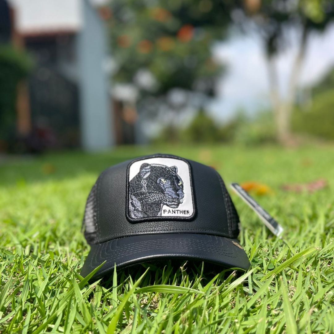 Gorras Trucker Panther, Negra Mate & Negra Charol (Brillante)