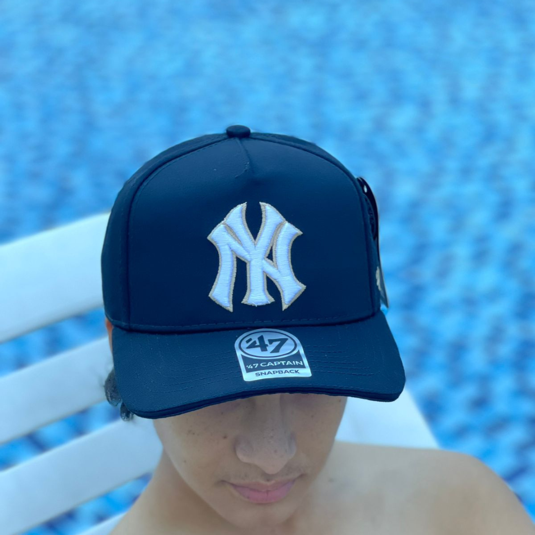 Gorra New era Blanco & Negro